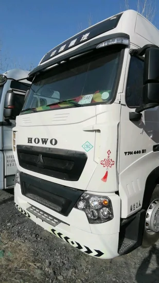 Тягач HOWO A7 T7 CNG Euro 5 б/у или новый Тягач Head 6*4 в Узбекистане